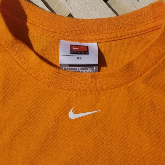 Nike Tennessee Vols T shirt size xl - Picture 3 of 4